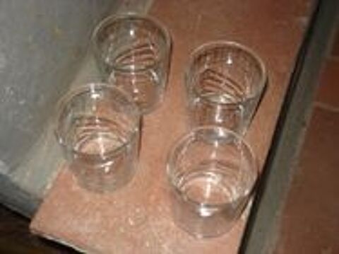 4 verres identiques - pas un clat et autres modles 0 Mrignies (59)