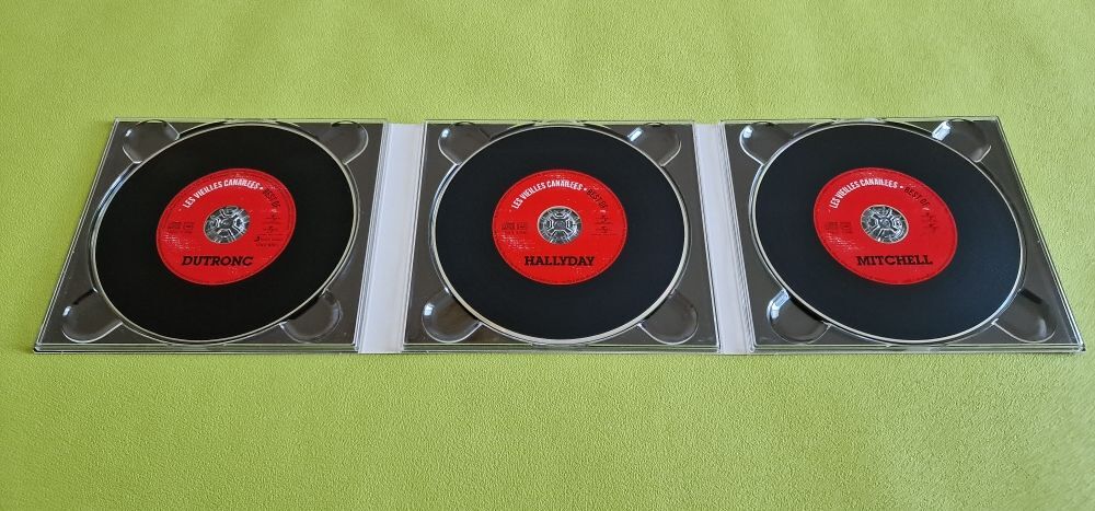 LES VIEILLES CANAILLES 
BEST OF 
DUTRONC HALLYDAY MITCHELL CD et vinyles