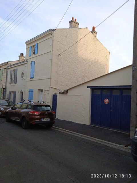   NIORT centre ville Maison - 4 pi�ce(s) - 75 m�