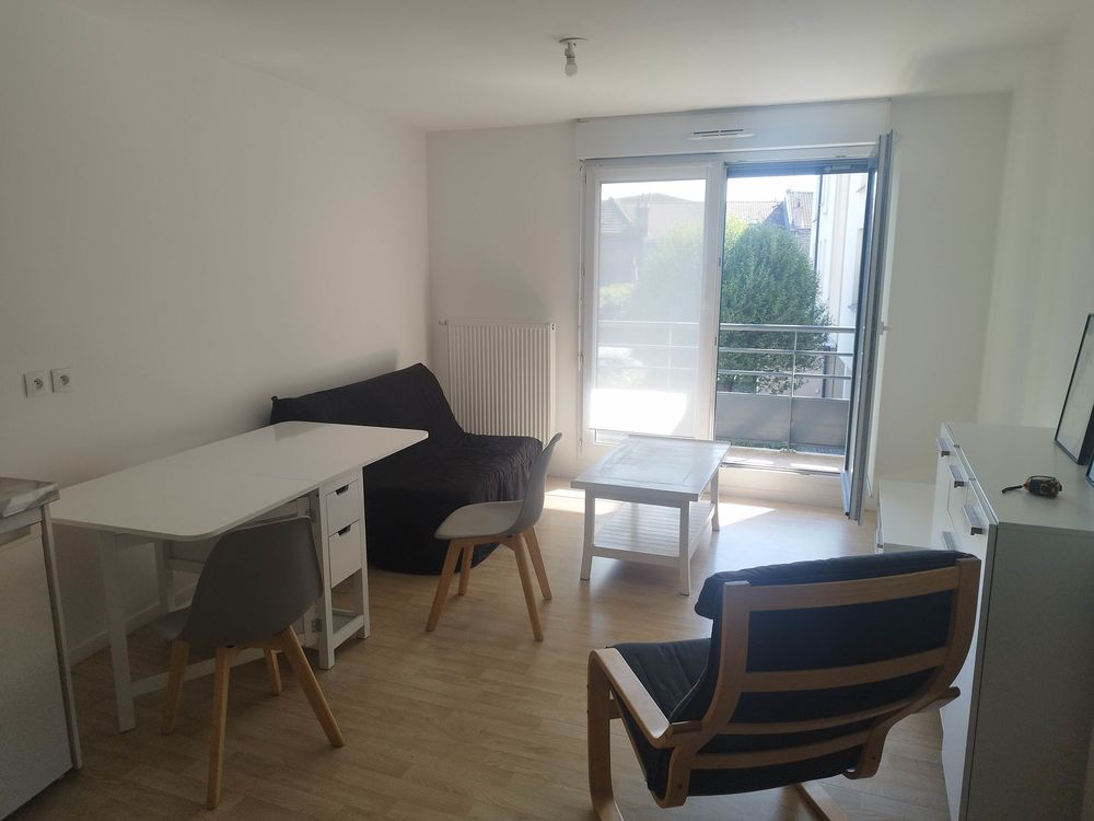 Location Appartement Appartement t2 meublé terrasse disponible Valenciennes