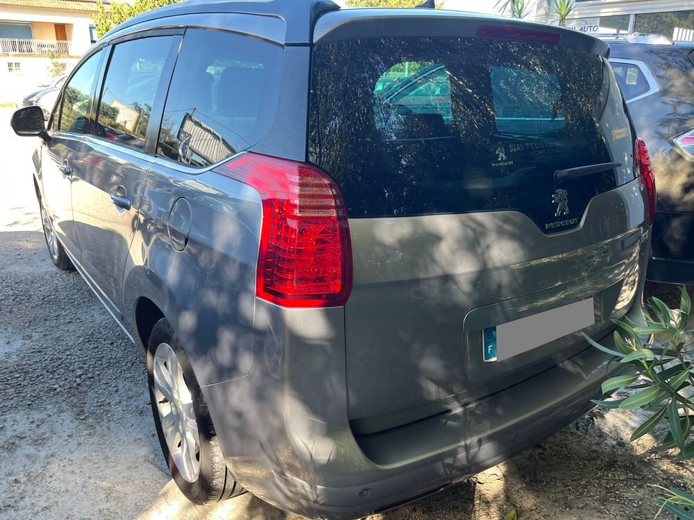 5008 1.6 HDi 115ch FAP BVM6 Allure 5pl 2014 occasion 84000 Avignon