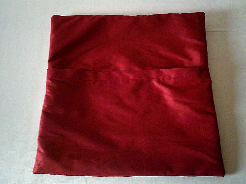 Housse de coussin en tissu ameublement fait main Décoration