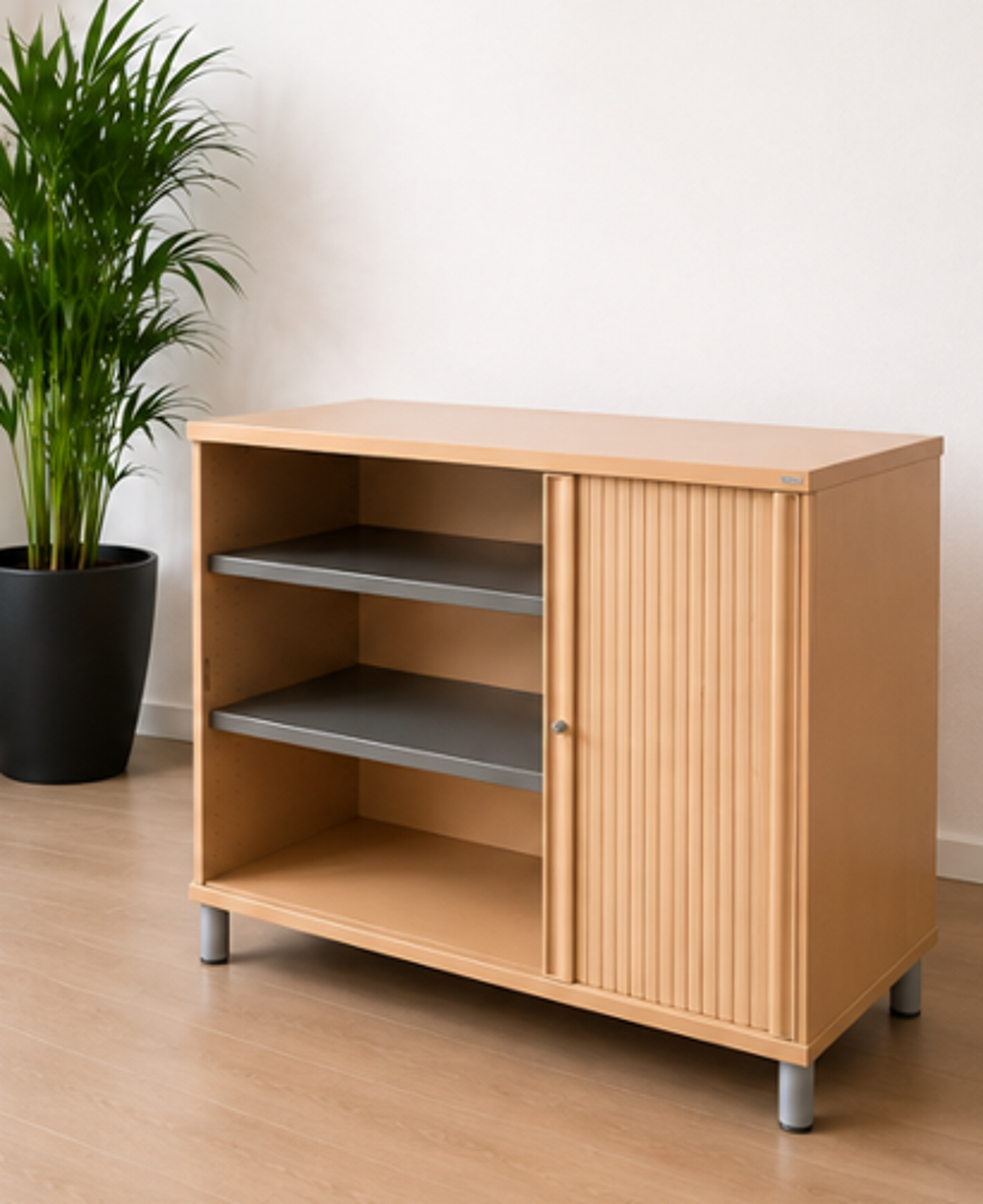 Armoire en bois avec &eacute;tag&egrave;re r&eacute;glable Meubles