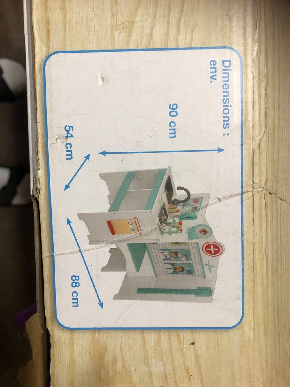 Cabinet m&eacute;dical en bois
Jeux / jouets