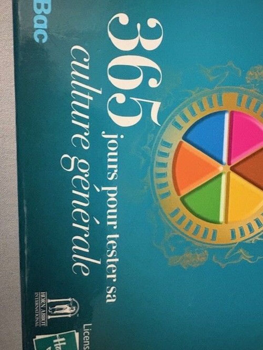 TRIVIAL PURSUITE Jeux / jouets