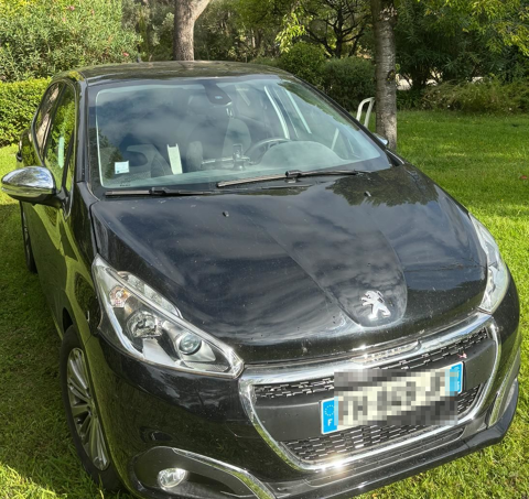 Peugeot 208 PureTech 110ch S&S EAT6 Allure