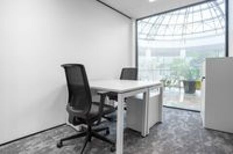   Espace de travail privé personnalisé en fonction des besoins uniques de votre entreprise à Bordeaux, Signature Place des Grands Hommes  