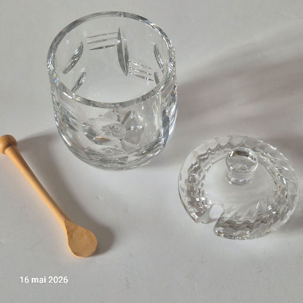 Moutardier en Cristal ou verre, complet avec sa cuill&egrave;re de Cuisine