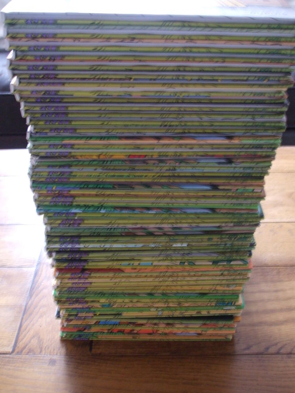 1000 bd en bons &eacute;tats, &eacute;galement des EO Livres et BD