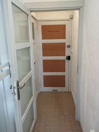 Location Appartement Dijon sud agréable et lumineux studio meublé de 26m2 Dijon