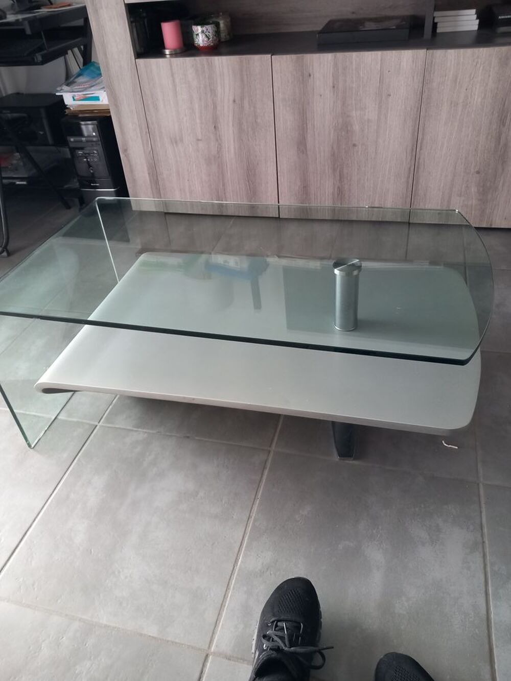 salle &agrave; manger compl&egrave;te excellente &eacute;tat table Meubles