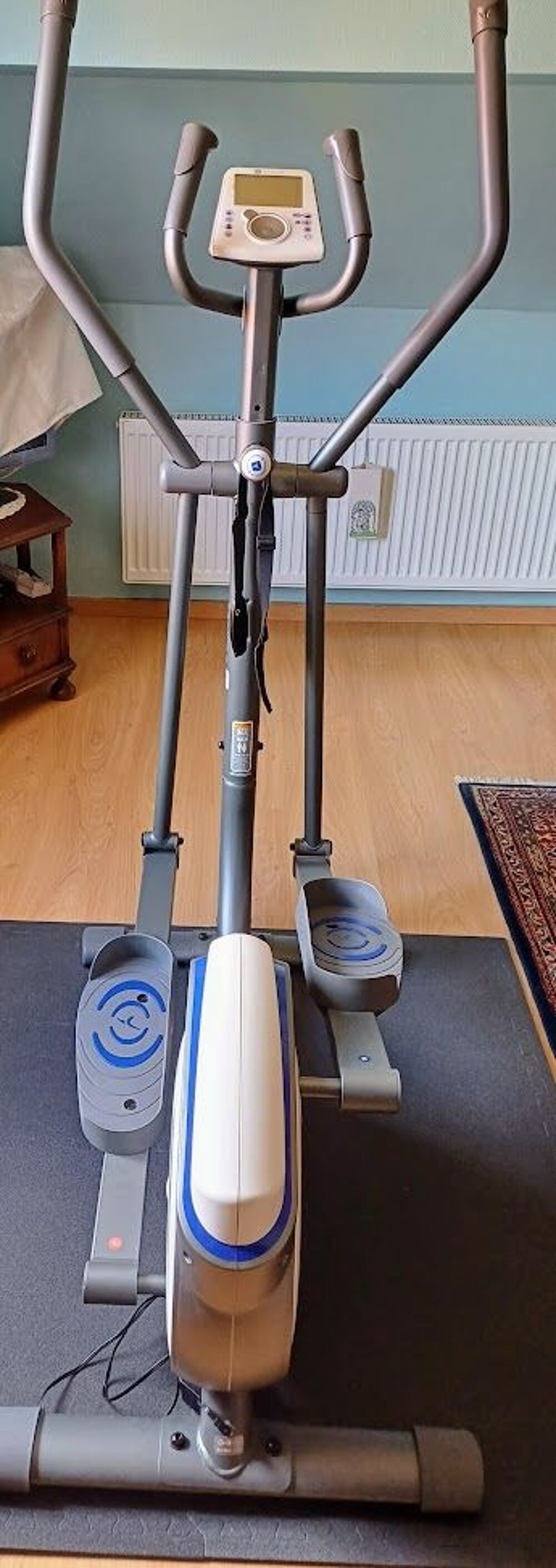 V&eacute;lo elliptique de la marque DOMYOS, r&eacute;f. VE 530 Sports