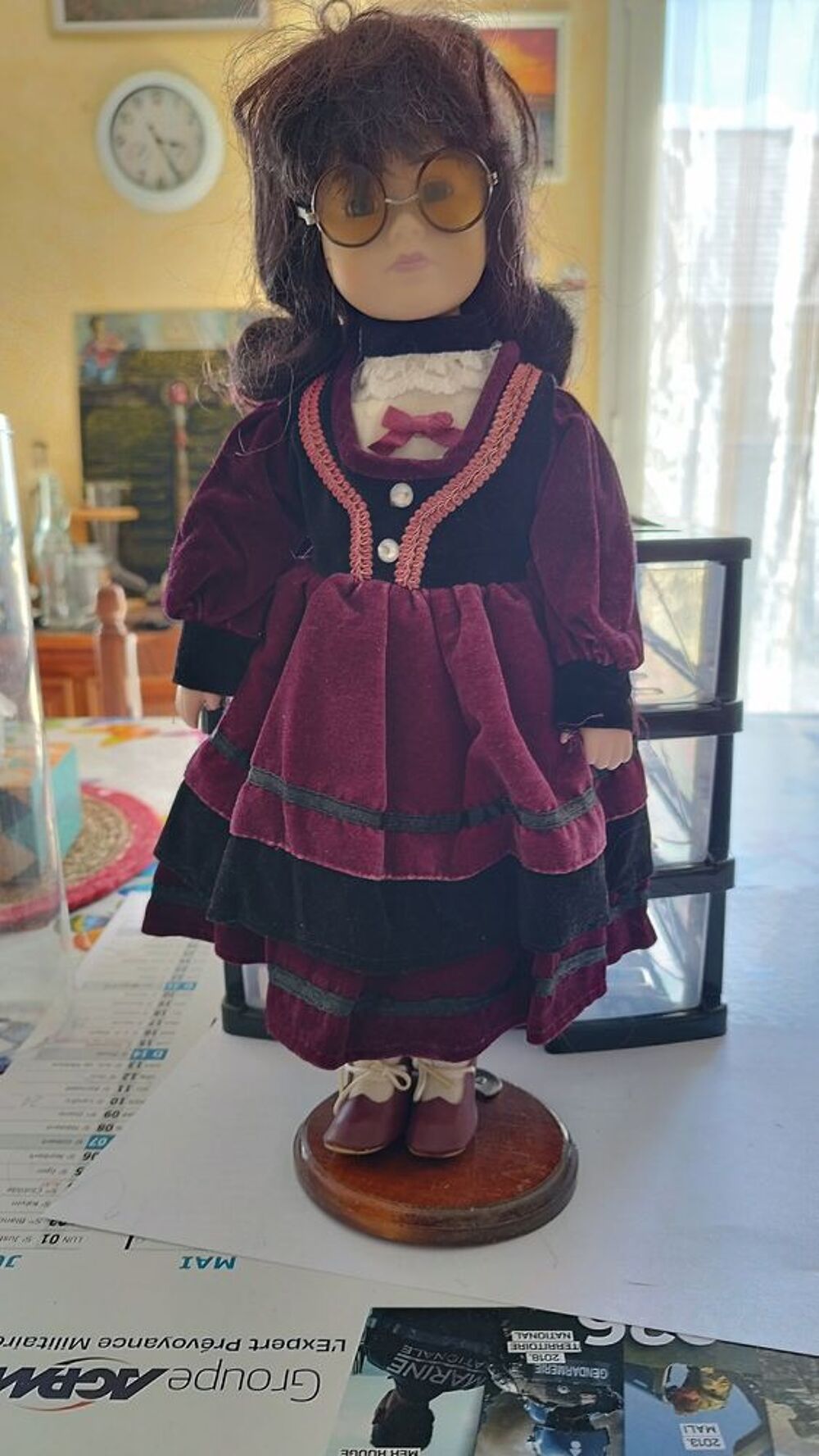 Poup&eacute;e de porcelaine 