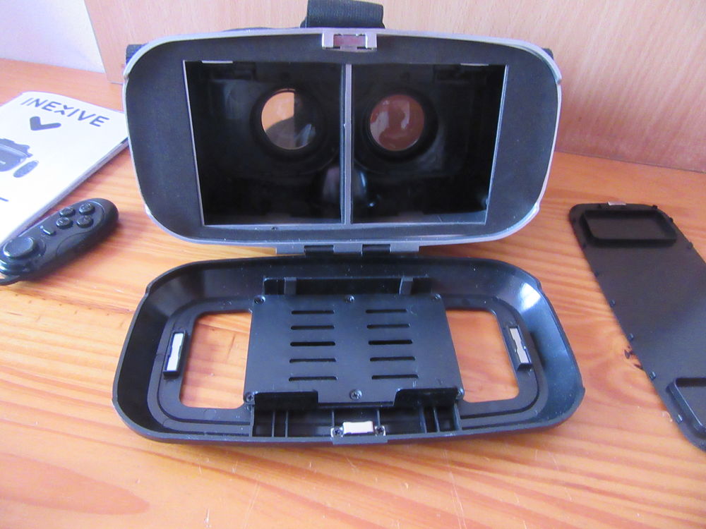 Casque de r&eacute;alit&eacute; virtuelle Matériel informatique
