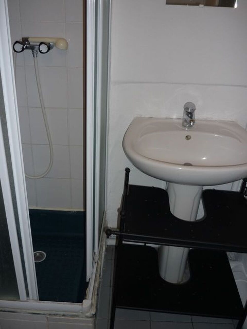 Location Appartement joli studio 27 m2 meublé 720€ Maisons-alfort