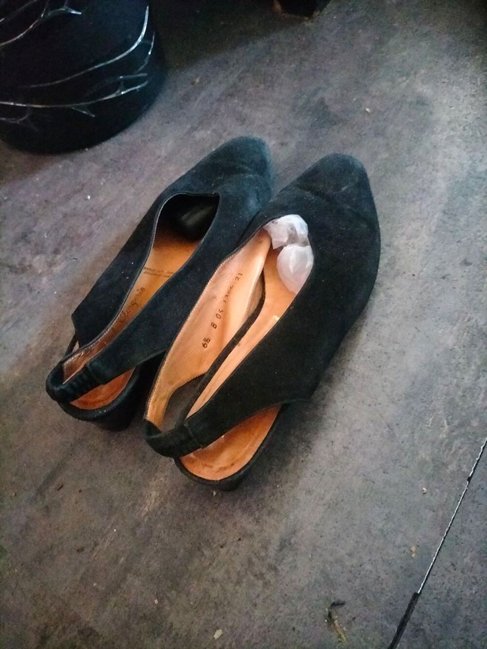 Ballerine a brides tout cuir robert clergerie tr&egrave;s bon &eacute;tat Chaussures