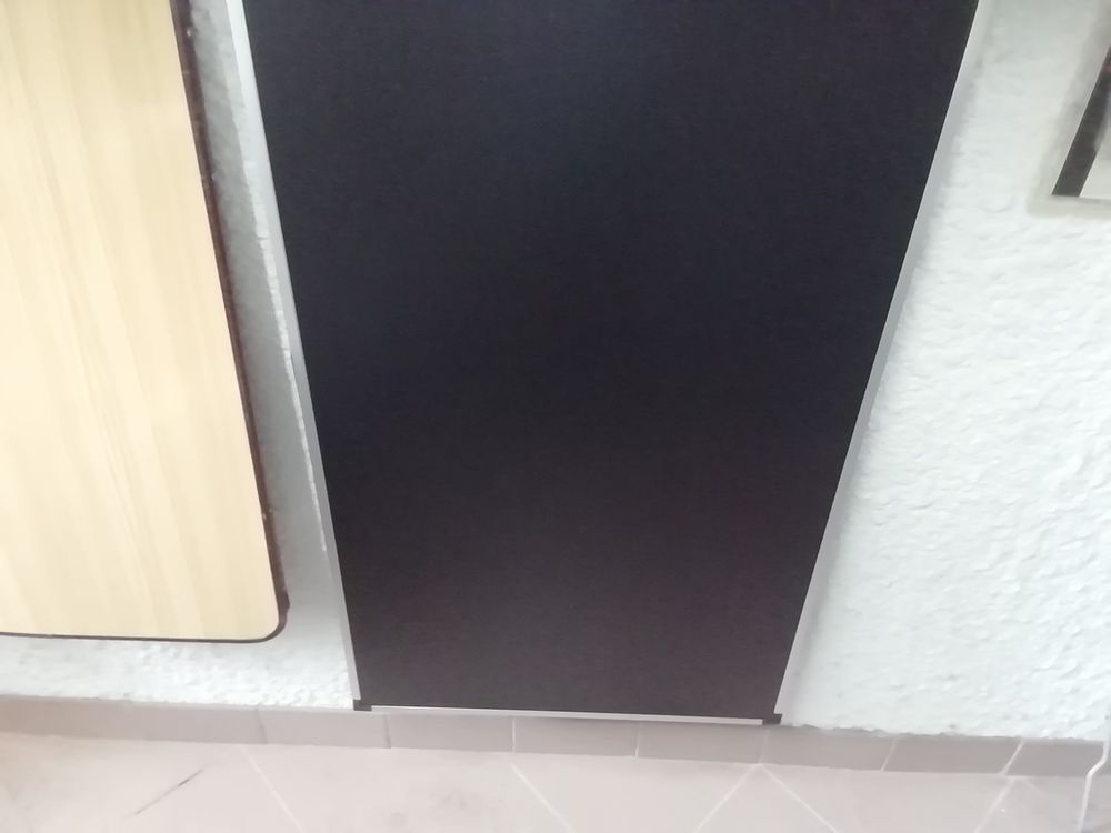Table neuve pliante et r&eacute;glable Bricolage