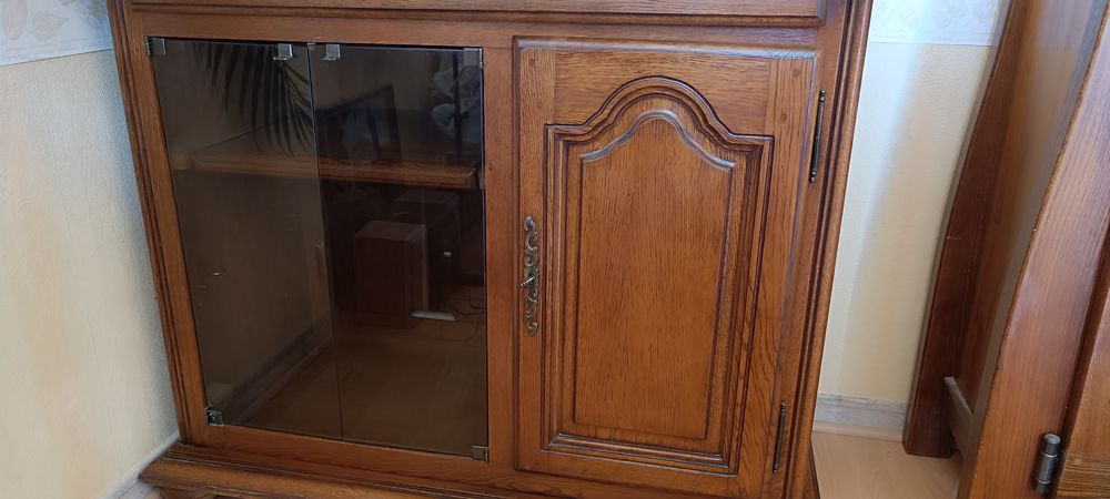 Meuble t&eacute;l&eacute; de qualit&eacute; L111 cm
Meubles