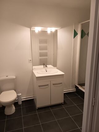 Location Appartement Magnifique T2 meublé hypercentre Chambéry Annecy