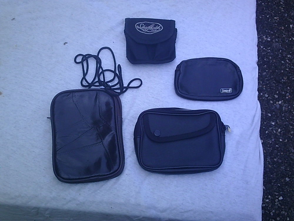 Pochettes/Besaces Attache-ceintures Maroquinerie