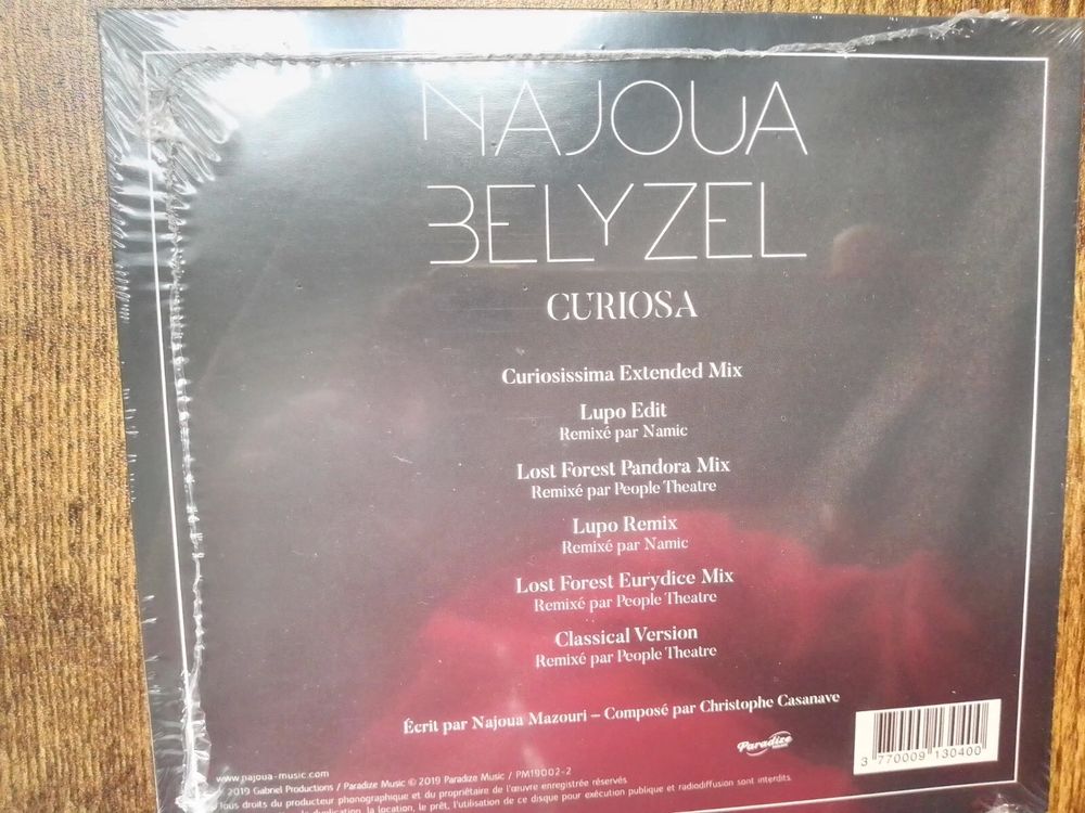 NAJOUA BELYZEL RARE MAXI CD DIGIPACK REMIXES 2 "CURIOSA" 6 M CD et vinyles