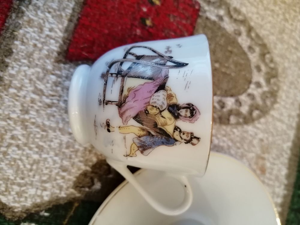 Service &agrave; caf&eacute; en "PORCELAINE" Electroménager