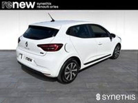 Clio V Clio E-Tech full hybrid 145 Equilibre 2023 occasion 13200 Arles