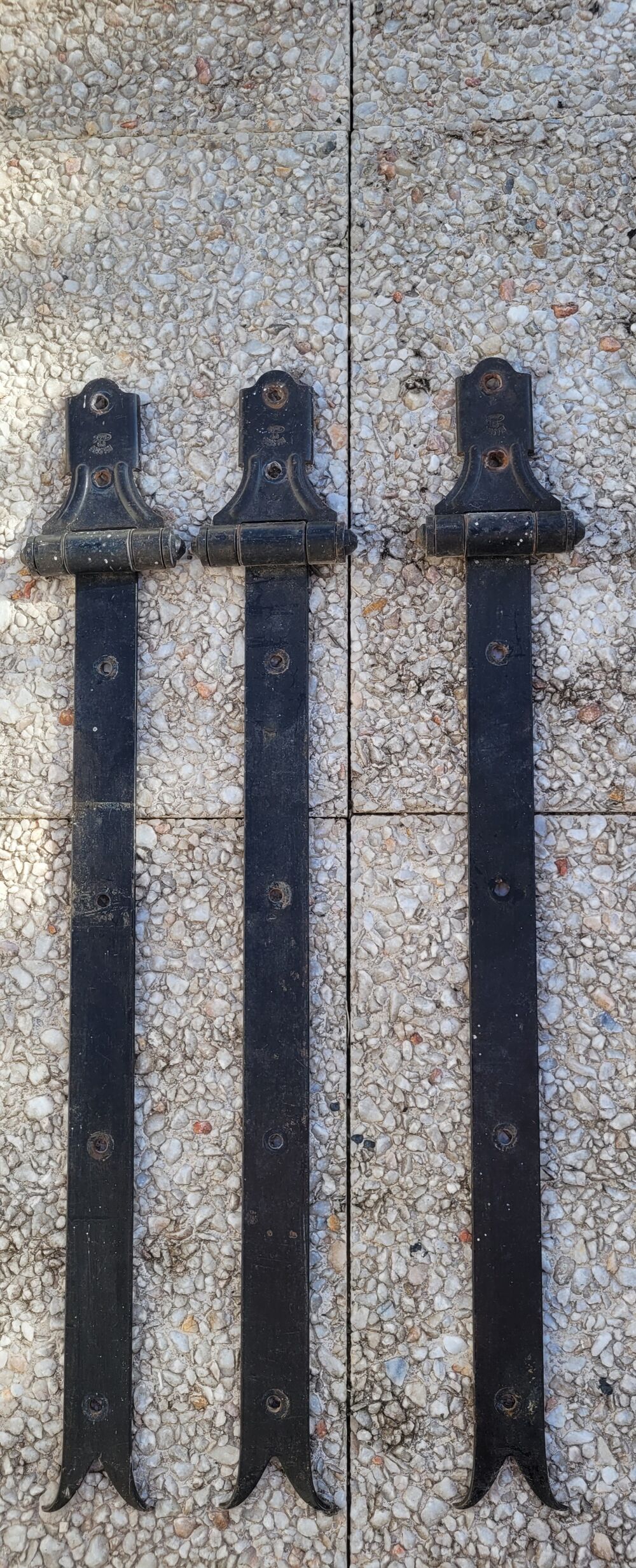 Pentures Ferrures volets Bricolage