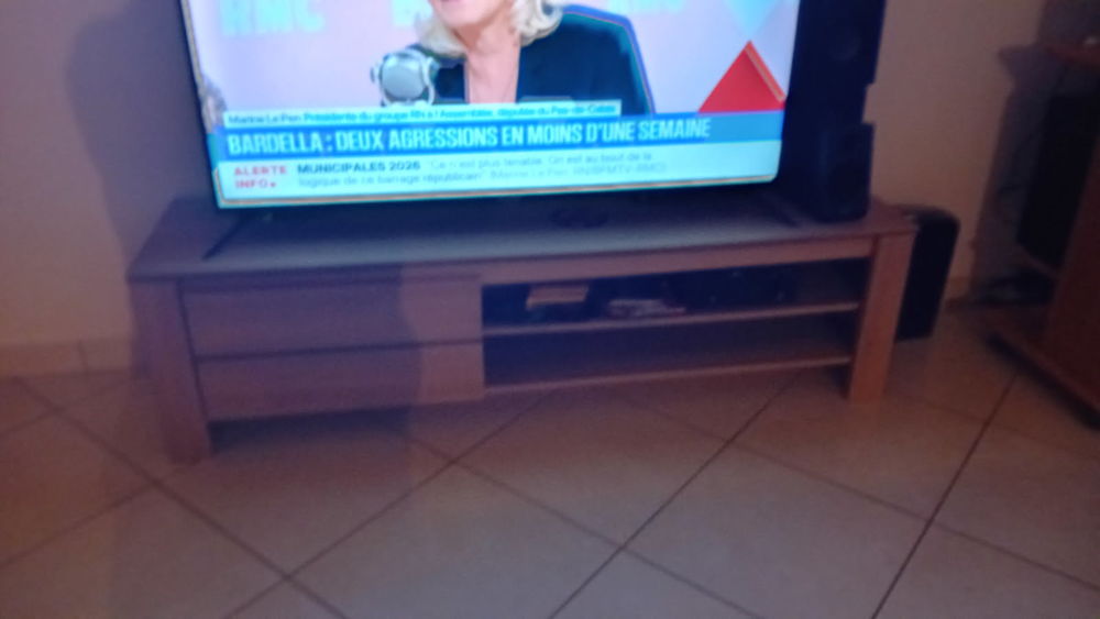 sale a manger Meubles