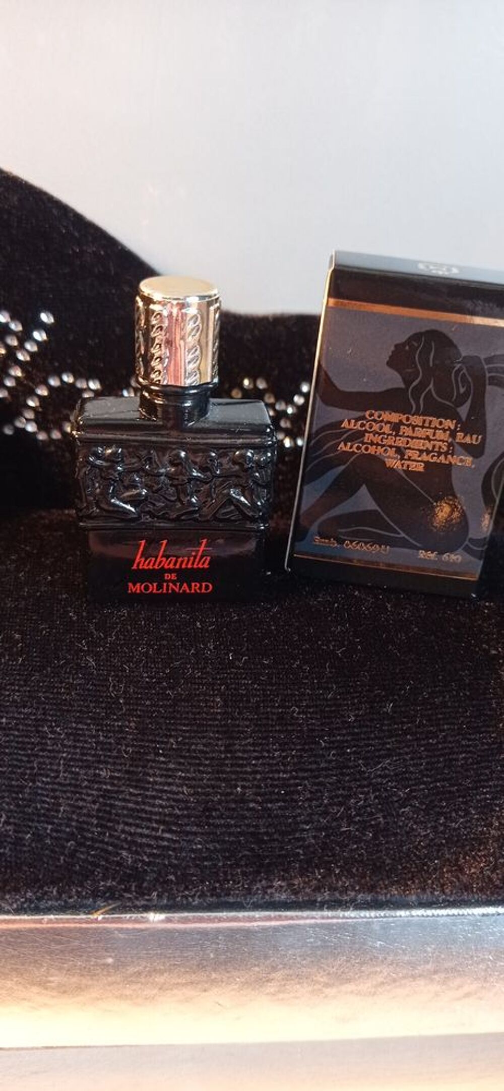 Miniature de parfum de collection habanita de molinard 