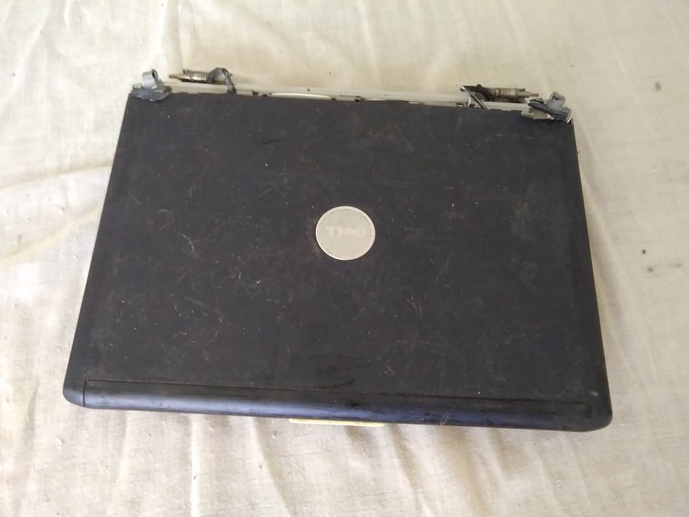 Pc portable Dell Inspiron pour pi&egrave;ces Matériel informatique