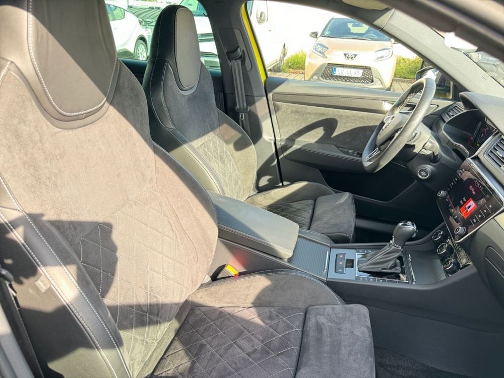 Superb Combi 1.4 TSI PHEV 218 ch DSG6 Sportline 2020 occasion 69007 Lyon