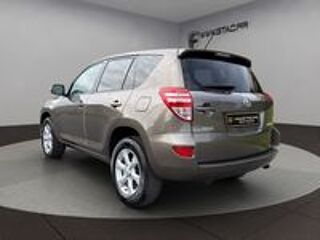 RAV 4 RAV4 150 D-4D 4WD Lounge 2010 occasion 93390 Clichy-sous-Bois