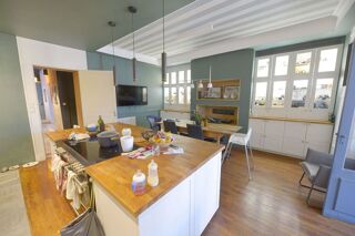  Maison  vendre 8 pices 