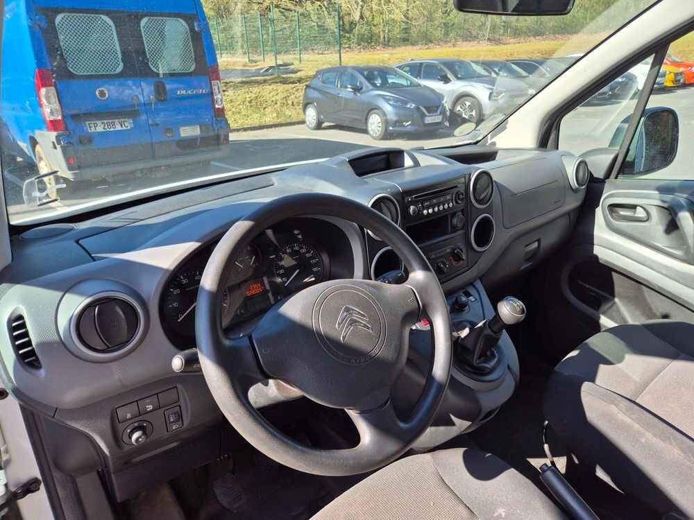 Berlingo BERLINGO CAB APPROFONDIE XL BLUEHDi 100 CONFORT 2017 occasion 60230 Chambly
