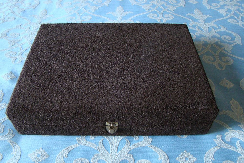 Coffret m&eacute;nag&egrave;re 49 pi&egrave;ces Jean Couzon Orf&egrave;vre vintage 1970 Décoration
