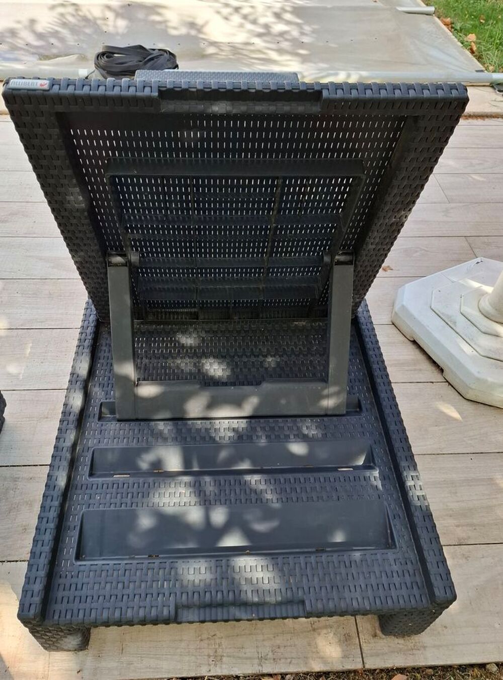 2 bains de soleil avec coussins Jardin