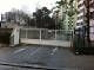  Parking / Garage  louer 14 m