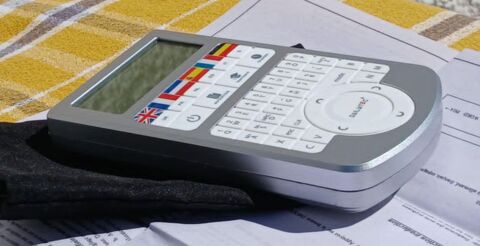 Traducteur Mots et Phrases /Multi-fonctions  Atlas For Men  5 La Fert-Alais (91)