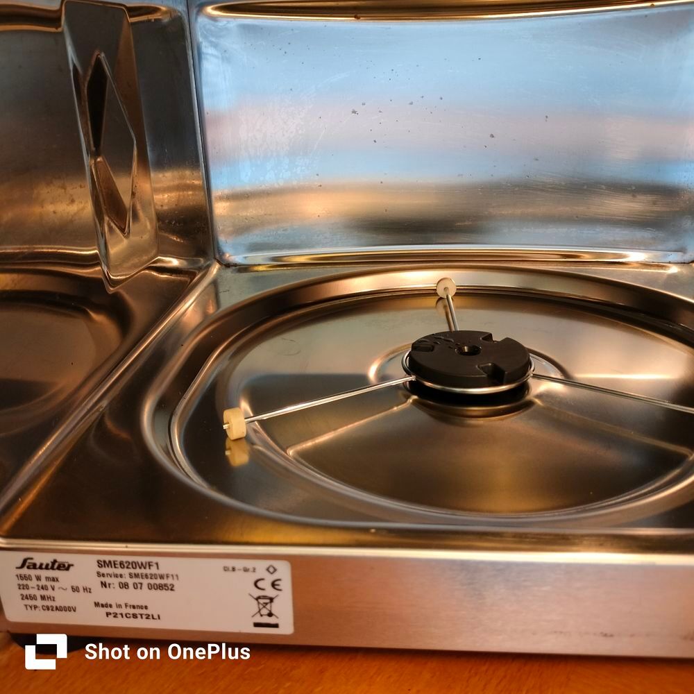micro-ondes SAUTER Electroménager