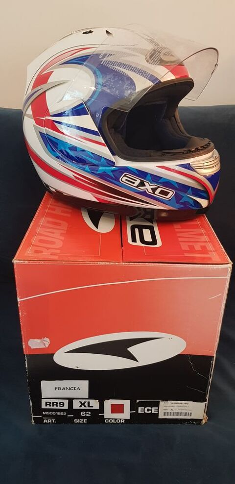 Casque de moto - AXO - NEUF - JAMAIS PORTE La Croix-en-Brie (77)