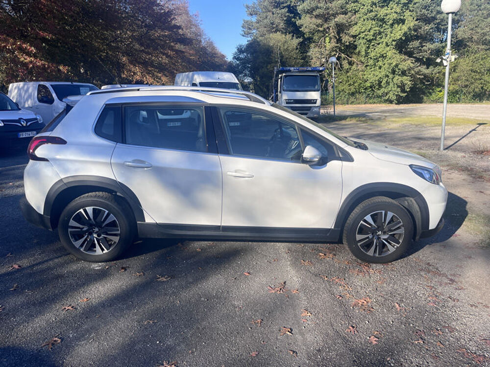 2008 5p Allure PureTech 1.2 110 cv 2018 occasion 87280 Limoges