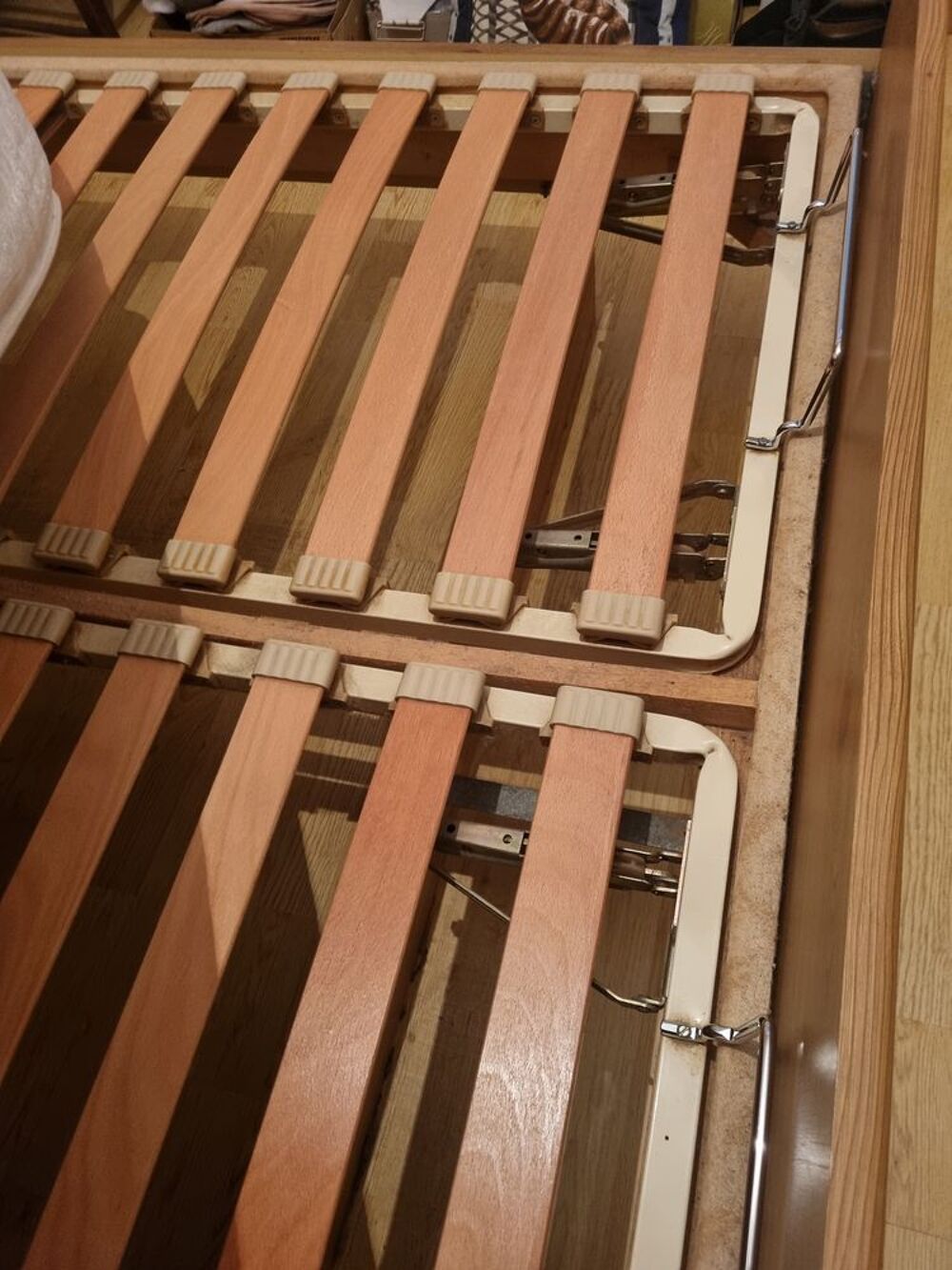 Lit pont armoire int&eacute;gr&eacute;e Meubles
