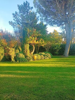 Maison 100 m² · à Le Thor · 100 m² · 320 000 €