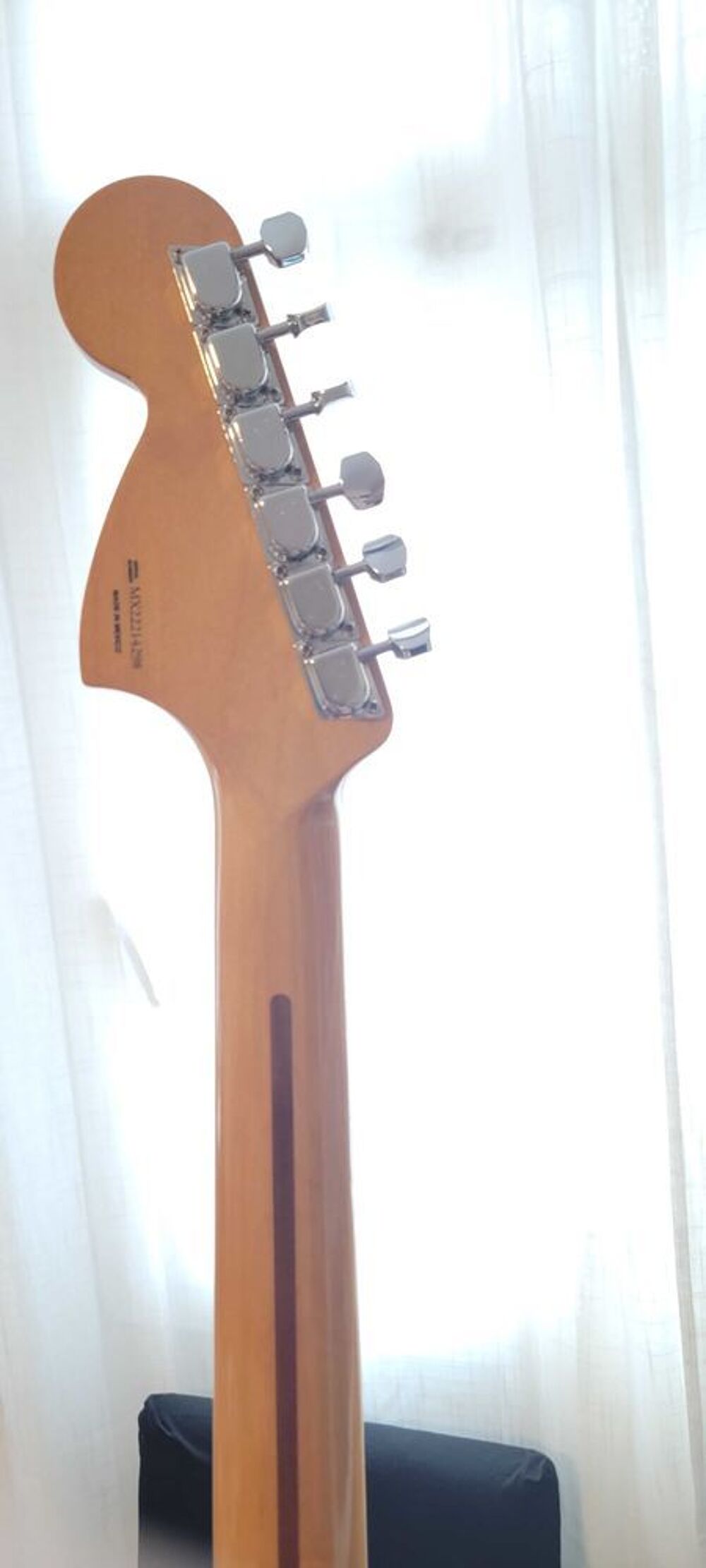 Fender Stratocaster Vintera 70's Instruments de musique