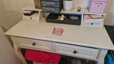 COIFFEUSE  35 Drancy (93)