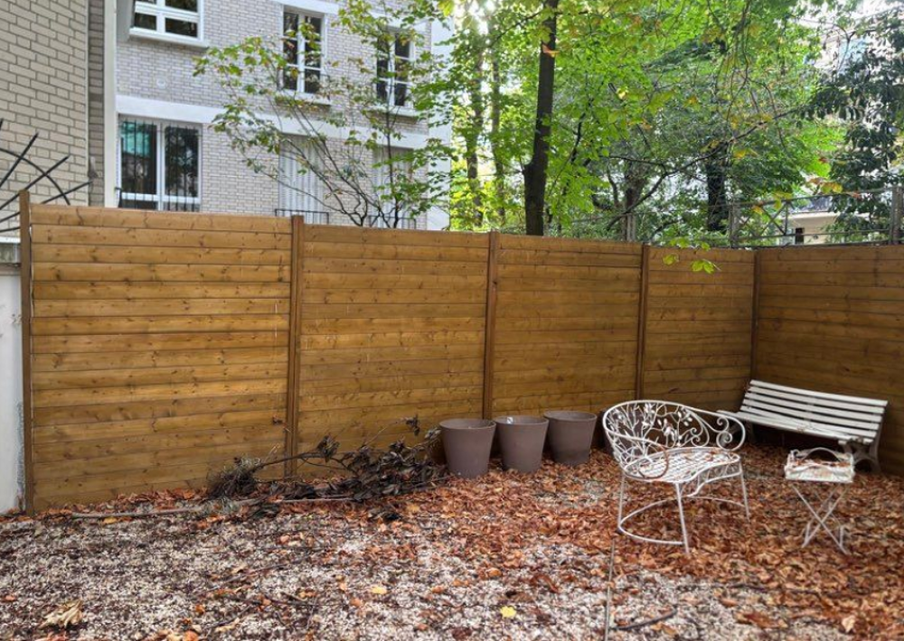 PALISSADE CL&Ocirc;TURE BARDAGE EXT&Eacute;RIEUR EN PIN
Jardin
