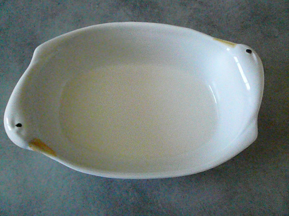 Plat ovale en fa&iuml;ence Cuisine