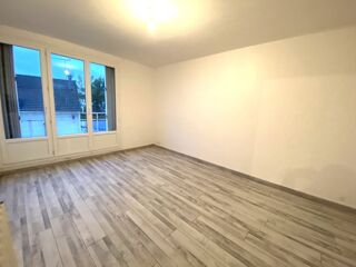  Appartement à louer 3 pièces 51 m²
