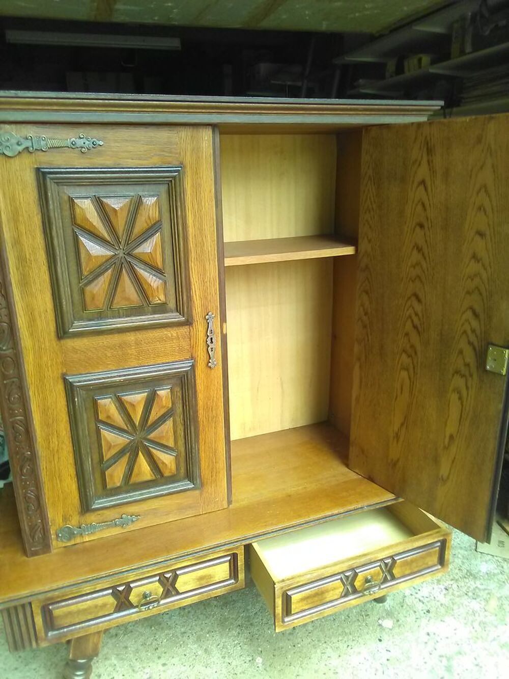 buffet style ancien Meubles